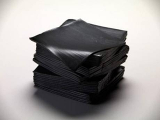 Illustration for article titled Burger King's new all-black burger has black buns, cheese, and sauce